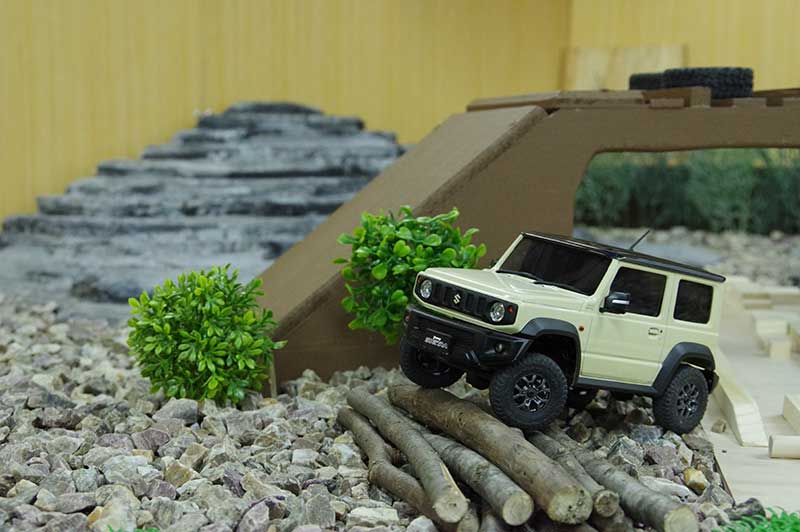 ごぶやまパート2 ミニッツ4x4 ジムニーシエラ